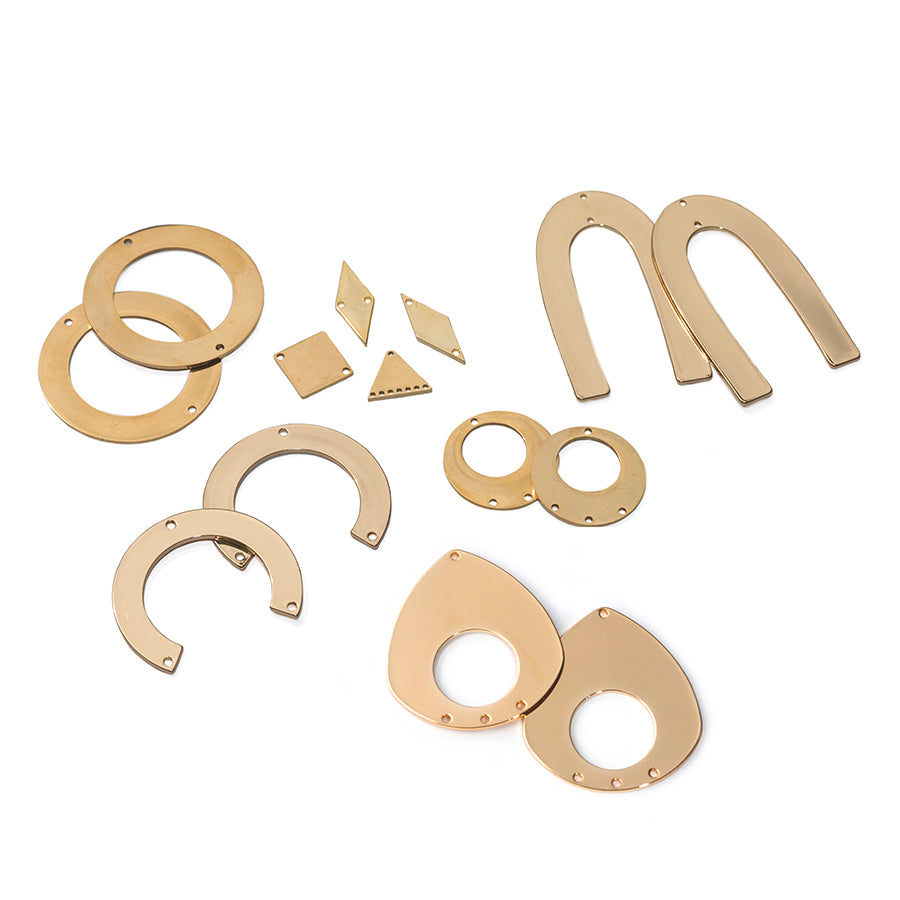 35x32mm Pear Shaped Shiny Connector / Component from the Chic Collection - Gold Plated