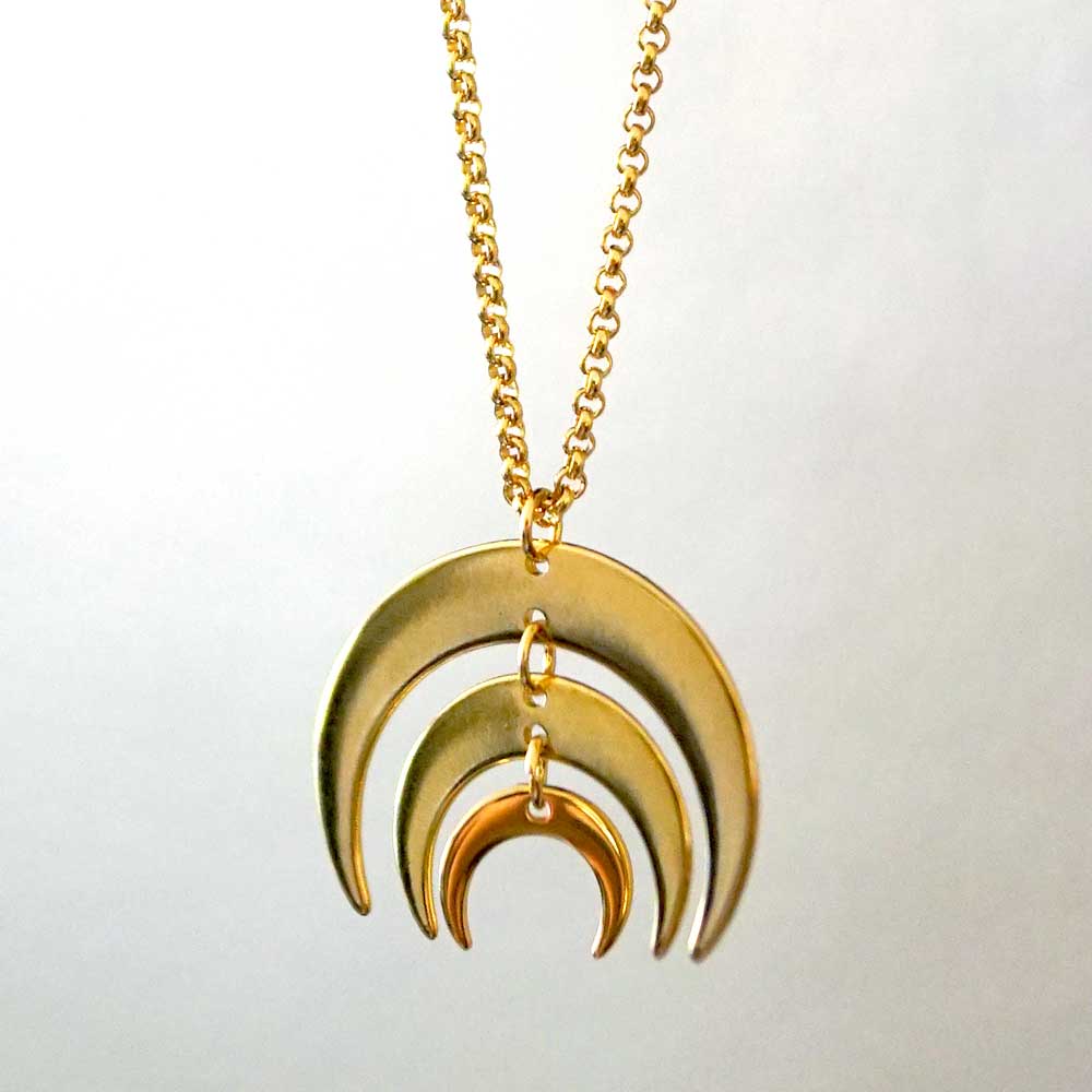 Instructions for DIY Gold Crescent Pendant Necklace - Goody Beads