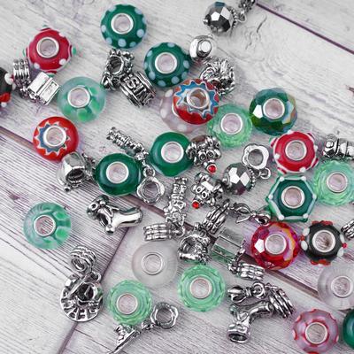 Merry Christmas Large-Hole Bead Mix - 50 Pieces