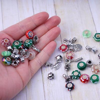 Merry Christmas Large-Hole Bead Mix - 50 Pieces