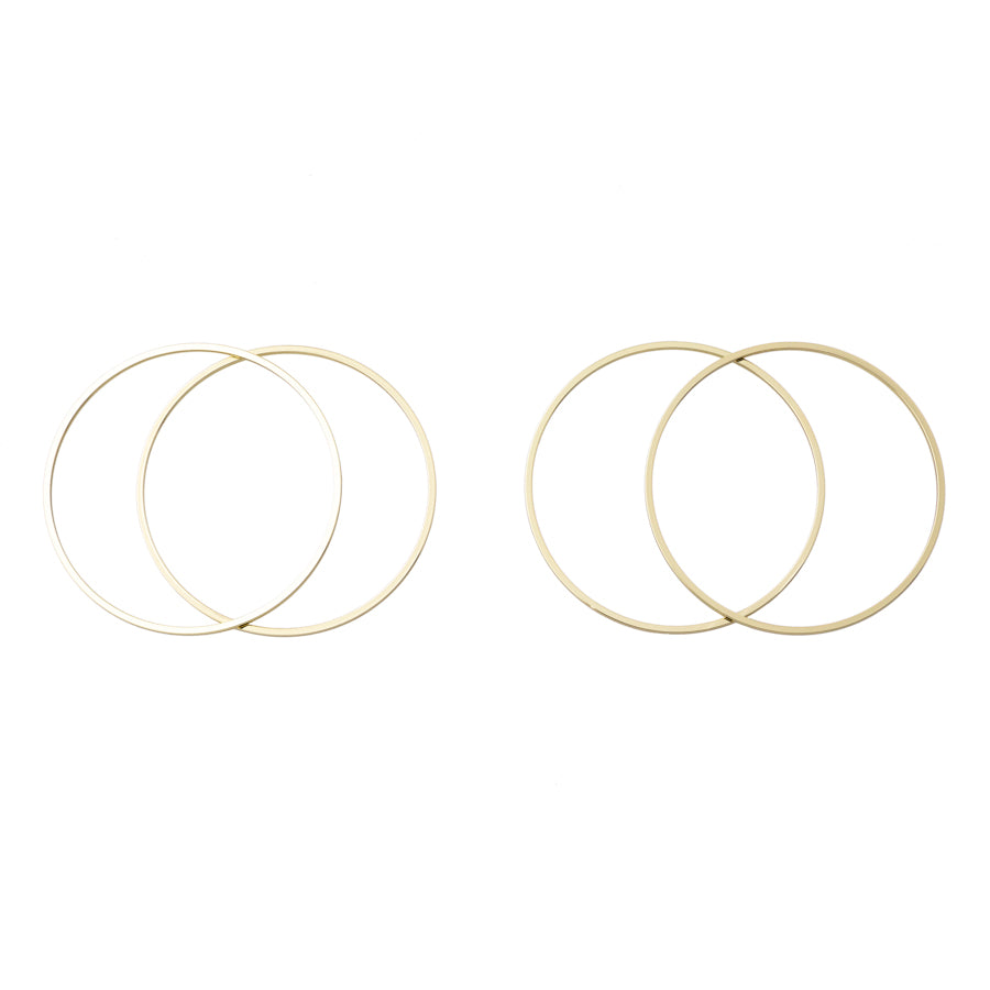40mm Large Circle Frame Connector in Gold Plated Brass from the Geo Collection (4 Pieces)