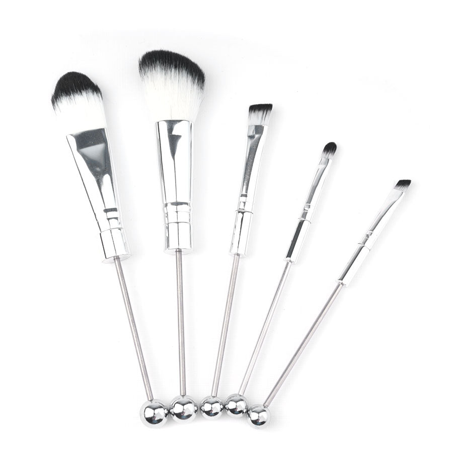 Make-Up Brush 5 Piece Set with Silver Case - Goody Beads