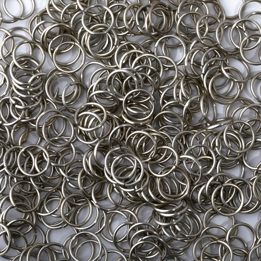 18 Gauge Anodized Aluminum Champagne Jump Rings by Weave Got Maille - 7mm